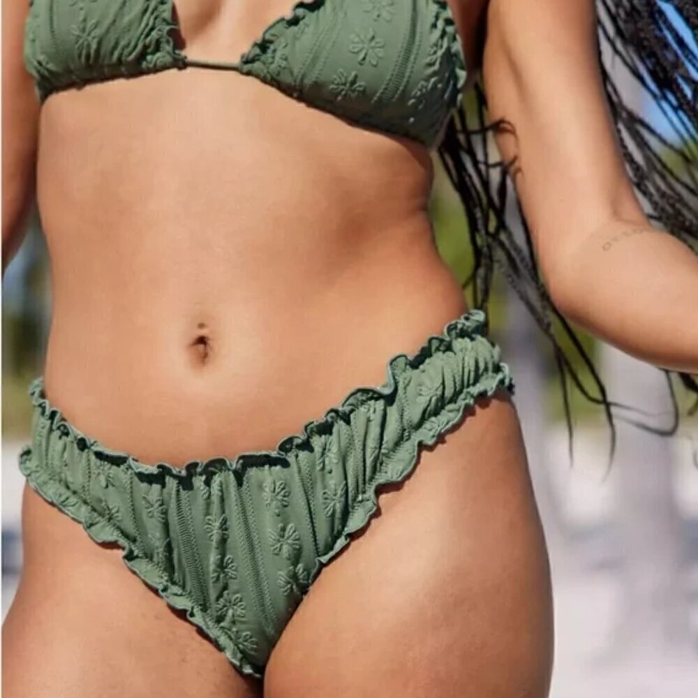 Aerie Eyelet Textured Cheeky Bikini Bottom Green Size M NWT